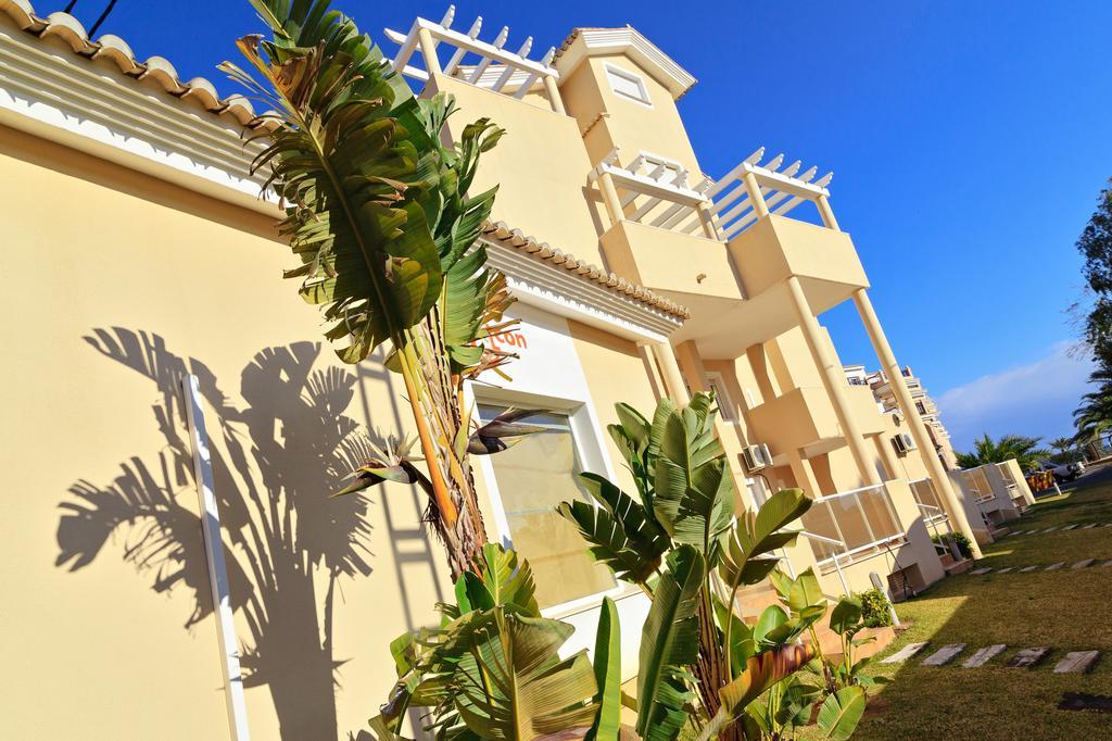 Apartamentos Carlton Vyb Denia Exterior photo