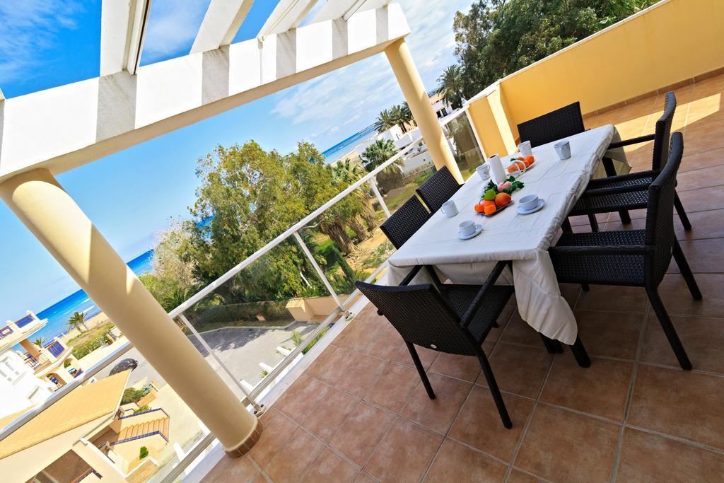 Apartamentos Carlton Vyb Denia Exterior photo